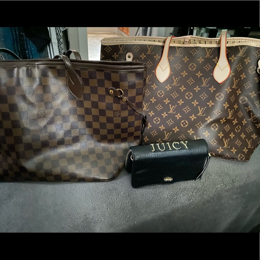 Juicy Couture Wallet Clutch